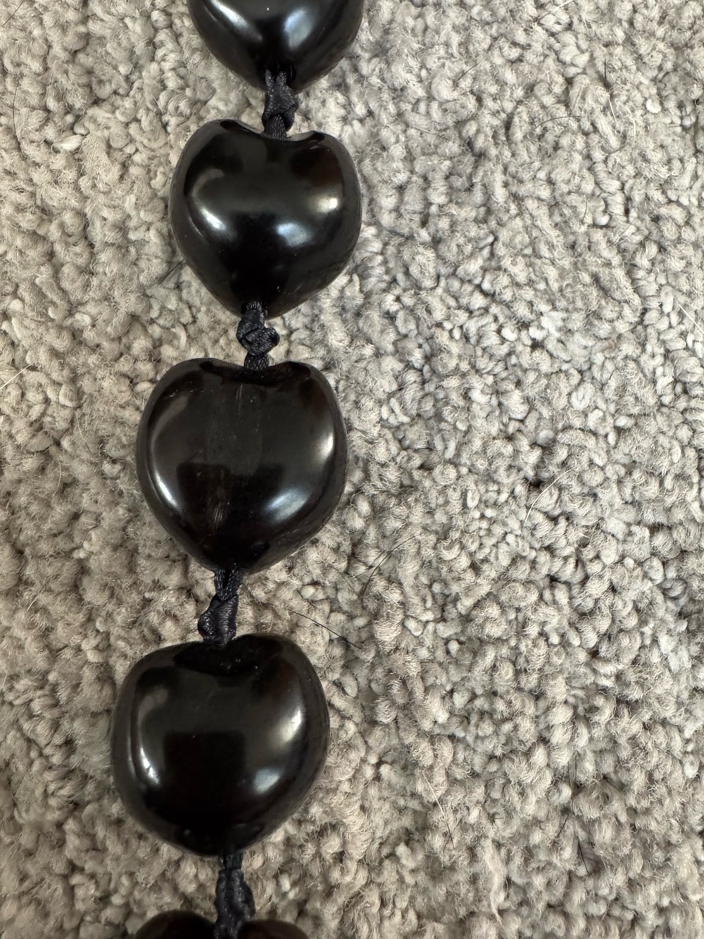 Authentic Philippines Black Kukui Nut Lei Necklace - Picture 4 of 4
